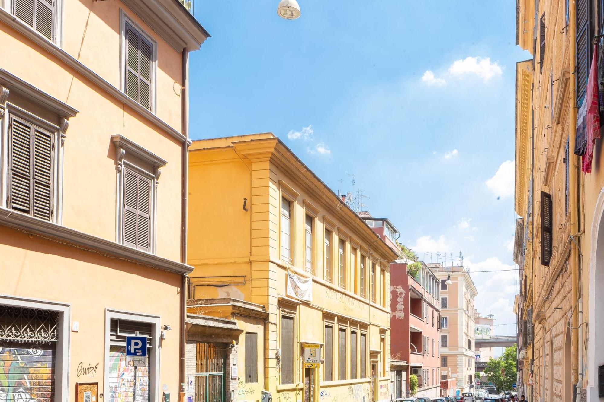 Campani By In Rome